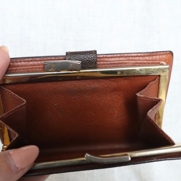 Authentic Louis Vuitton Portefeville Viennois Wallet - Picture 3 of 16